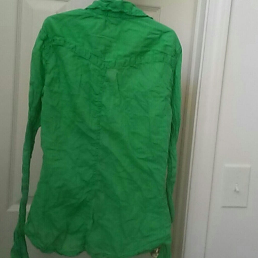 Shirt - Picture 2 of 3